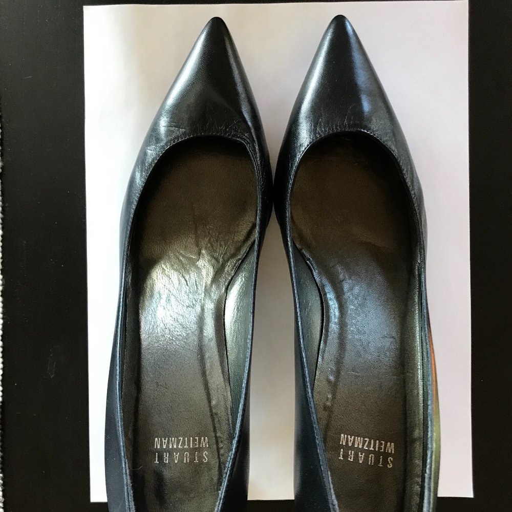 Stuart Weitzman black low heels, Sz 8